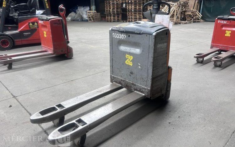 STILL TRANSPALETTE ELECTRIQUE EXU16 – CAP 1T6 – AN 2019 – 4365 HEURES GRIS V03307