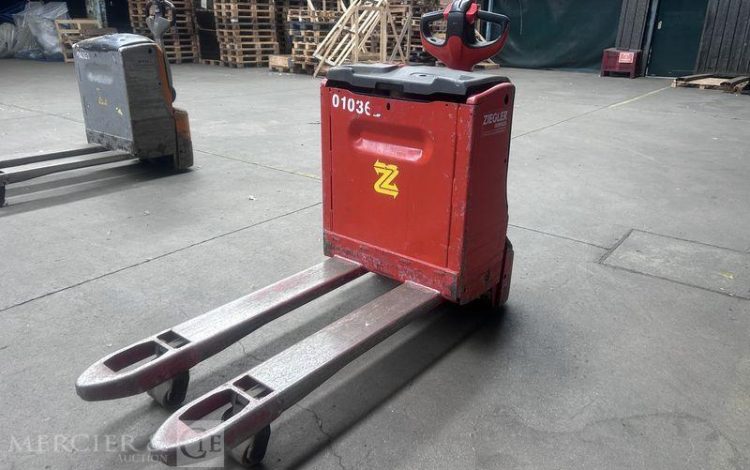 FENWICK TRANSPALETTE ELECTRIQUE T16 -CAP 1T6 – 3113 HEURES ROUGE X10362