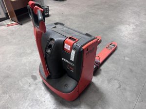FENWICK TRANSPALETTE ELECTRIQUE T16 – CAP 1T6 – AN 2020 – 3287 HEURES ROUGE X10373