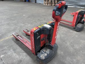 LINDE TRANSPALETTE ELECTRIQUE MT15 – CAP 1T5 – AN 2021 ROUGE Y66078