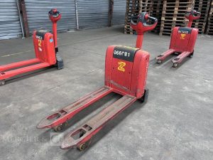 LINDE TRANSPALETTE ELECTRIQUE MT 15 – CAP 1T5 – AN 2021 ROUGE Y66081