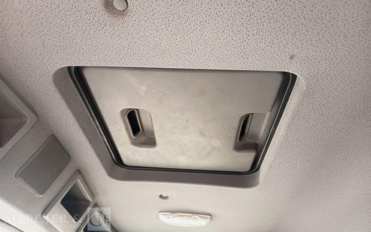 MERCEDES CAMION POMPE  CD-030-FE