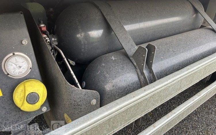 IVECO NACELLE EUROCARGO 160-210 GNV – EN DESIGNATION BLANC GS-906-TW
