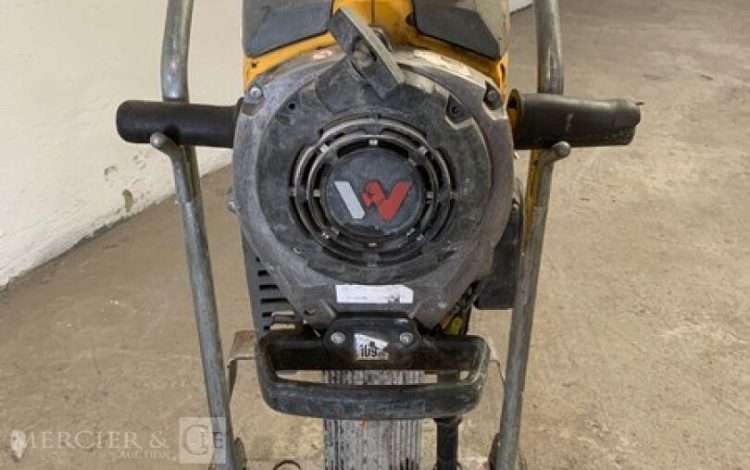 WACKER NEUSON BH65  10MAM72026