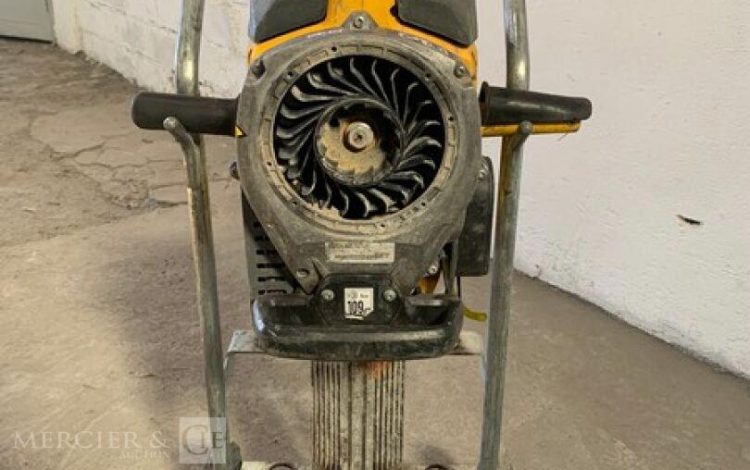 WACKER NEUSON BH65  10MAM72026