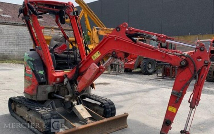 YANMAR VIO25-6CR  263571
