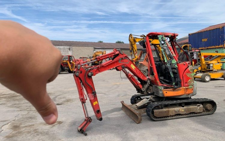 YANMAR VIO25-6CR  263571
