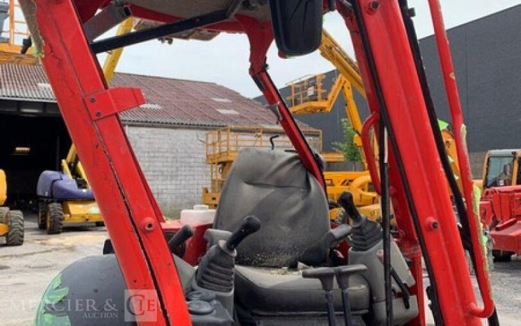 YANMAR VIO25-6CR  263571