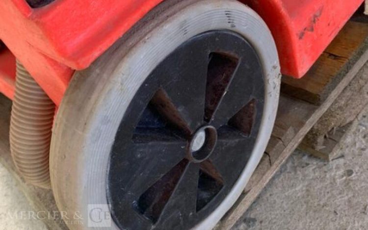 NUMATIC   95MAM72026