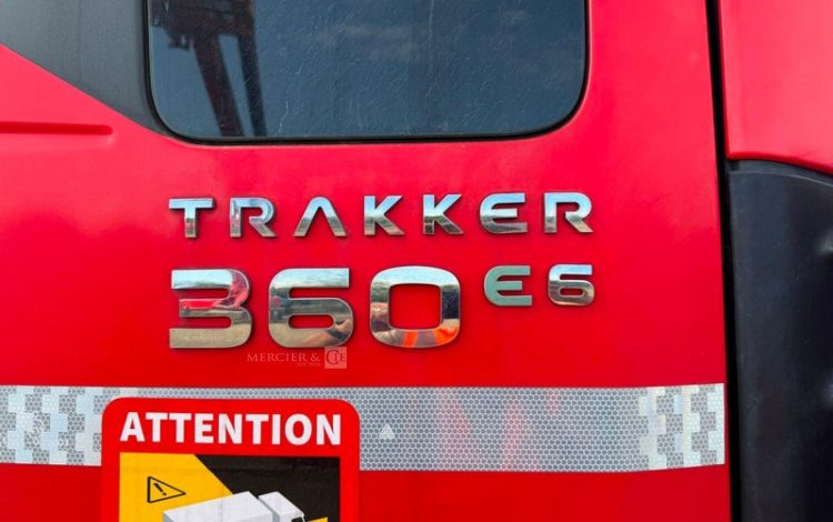 IVECO TRAKKER 360ES  249445