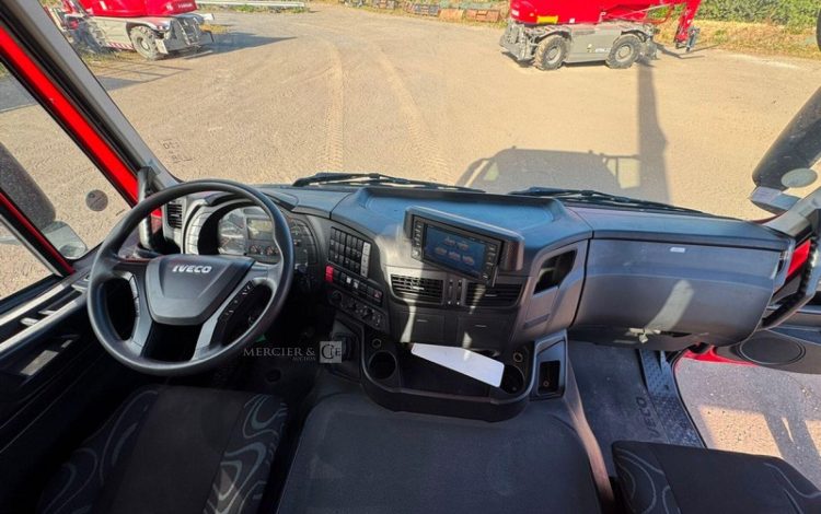 IVECO TRAKKER 360ES  249445