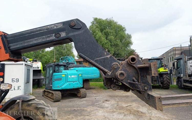 MANITOU CHARIOT TELESCOPIQUE MLT741-120LSU DIESEL 5,9M – 4,1 TONNES – 1124 H – AN 2009  263430