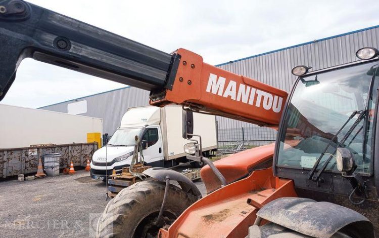 MANITOU CHARIOT TELESCOPIQUE MLT741-120LSU DIESEL 5,9M – 4,1 TONNES – 1124 H – AN 2009  263430