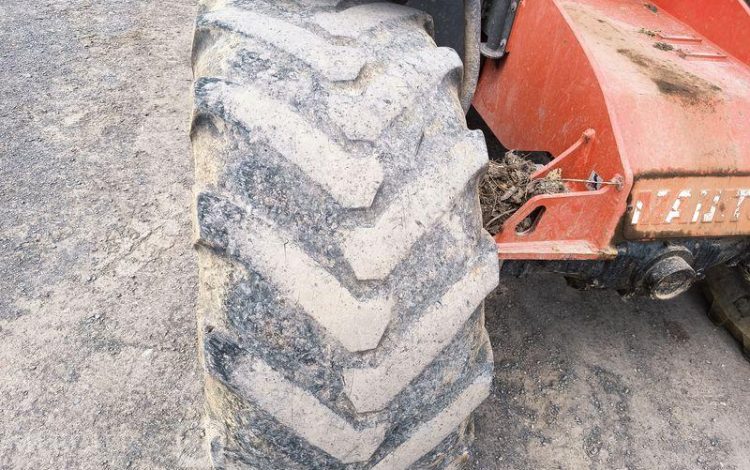 MANITOU CHARIOT TELESCOPIQUE MLT741-120LSU DIESEL 5,9M – 4,1 TONNES – 1124 H – AN 2009  263430