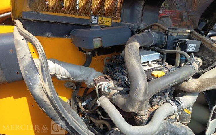 JCB CHARIOT TELESCOPIQUE 535V125 – DIESEL –  3,5 T – 12,27 M – 2226 HEURES – AN 2018  34358