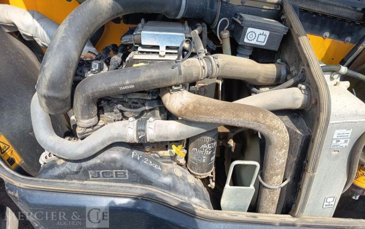 JCB CHARIOT TELESCOPIQUE 535V125 – DIESEL –  3,5 T – 12,27 M – 2226 HEURES – AN 2018  34358