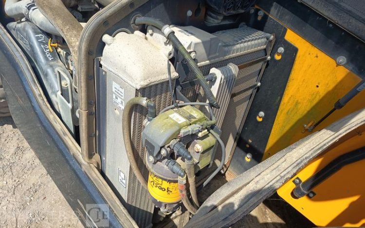 JCB CHARIOT TELESCOPIQUE 535V125 – DIESEL –  3,5 T – 12,27 M – 2226 HEURES – AN 2018  34358