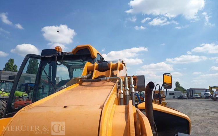 JCB CHARIOT TELESCOPIQUE 535V125 – DIESEL –  3,5 T – 12,27 M – 2226 HEURES – AN 2018  34358