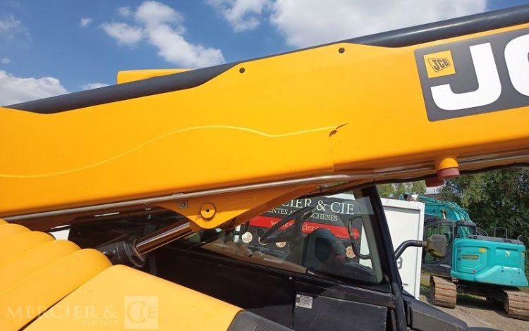 JCB CHARIOT TELESCOPIQUE 535V125 – DIESEL –  3,5 T – 12,27 M – 2226 HEURES – AN 2018  34358