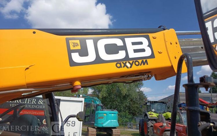 JCB CHARIOT TELESCOPIQUE 535V125 – DIESEL –  3,5 T – 12,27 M – 2226 HEURES – AN 2018  34358