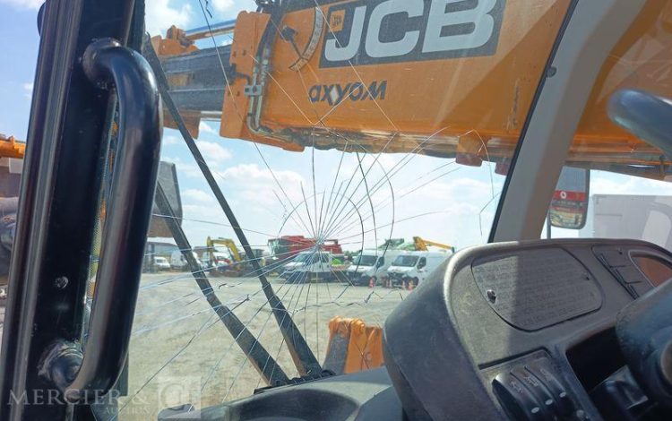 JCB CHARIOT TELESCOPIQUE 535V125 – DIESEL –  3,5 T – 12,27 M – 2226 HEURES – AN 2018  34358