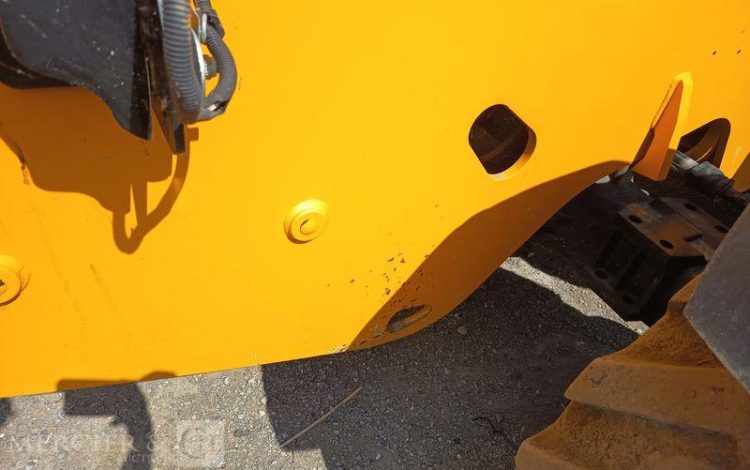 JCB CHARIOT TELESCOPIQUE 535V125 – DIESEL –  3,5 T – 12,27 M – 2226 HEURES – AN 2018  34358