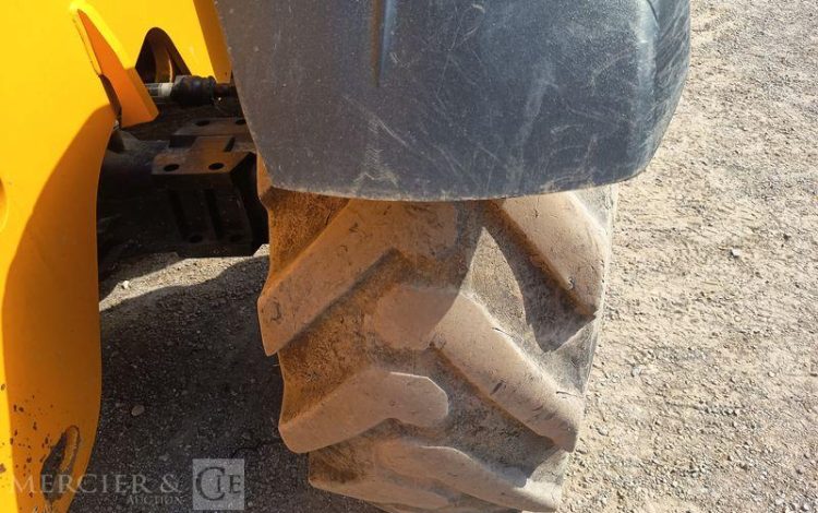 JCB CHARIOT TELESCOPIQUE 535V125 – DIESEL –  3,5 T – 12,27 M – 2226 HEURES – AN 2018  34358