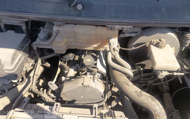IVECO DAILYIV 35S14 2.3 HPT 136 CH  – DIESEL – 250467 KMS – BLANC AB-589-KM