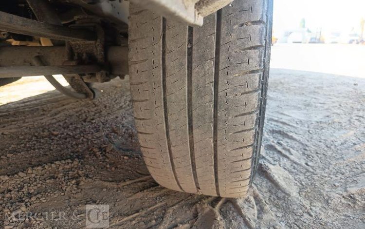 IVECO DAILYIV 35S14 2.3 HPT 136 CH  – DIESEL – 250467 KMS – BLANC AB-589-KM