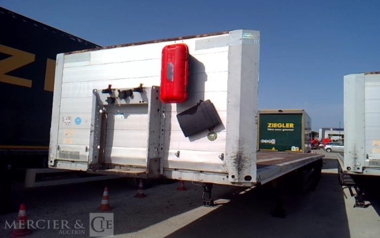 SCHMIDT SEMI REMORQUE PLATEAU 3 ESSIEUX – PTAC 38T  BZ-966-PM