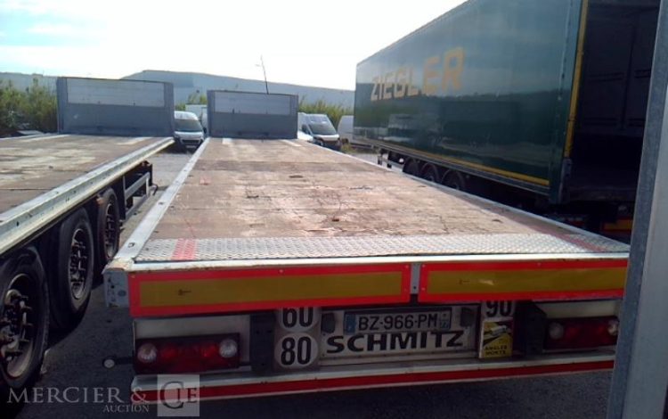 SCHMIDT SEMI REMORQUE PLATEAU 3 ESSIEUX – PTAC 38T  BZ-966-PM
