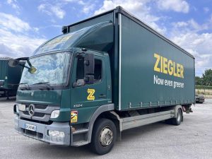 MERCEDES ATEGO 1524 CAISSE HAYON VERT CA-345-MK