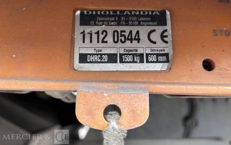 MERCEDES ATEGO 1524 CAISSE HAYON VERT CA-345-MK
