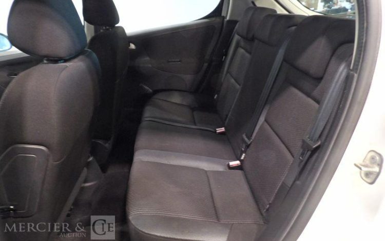 PEUGEOT 206 BLANC CA-799-YE