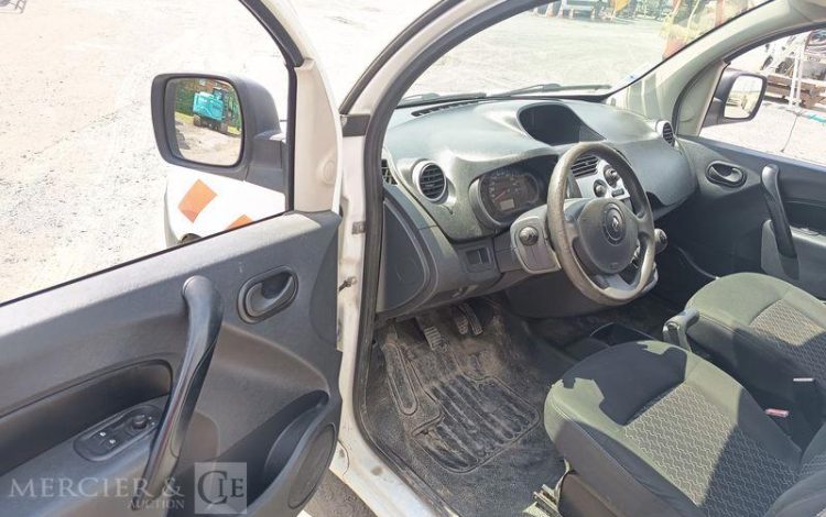 RENAULT KANGOO II EXPRESS 1.5 DCI 90 CH EXTRA – DIESEL – 159496 KMS – ANNEE 2012 BLANC CF-187-LR