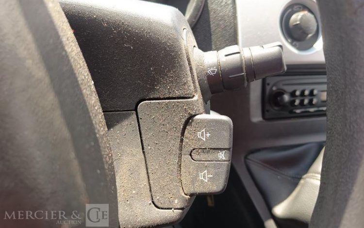 RENAULT KANGOO II EXPRESS 1.5 DCI 90 CH EXTRA – DIESEL – 159496 KMS – ANNEE 2012 BLANC CF-187-LR