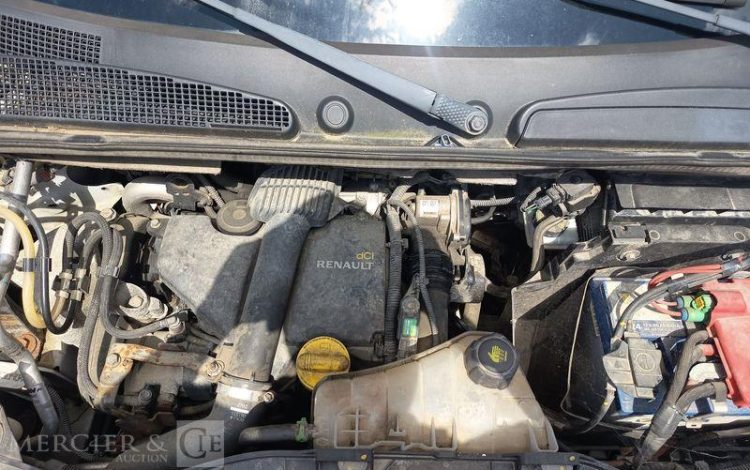 RENAULT KANGOO II EXPRESS 1.5 DCI 90 CH EXTRA – DIESEL – 159496 KMS – ANNEE 2012 BLANC CF-187-LR