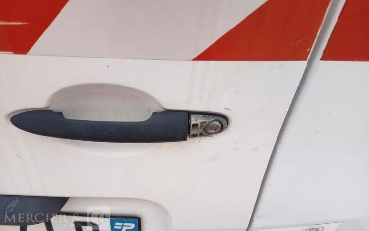 RENAULT KANGOO II EXPRESS 1.5 DCI 90 CH EXTRA – DIESEL – 159496 KMS – ANNEE 2012 BLANC CF-187-LR