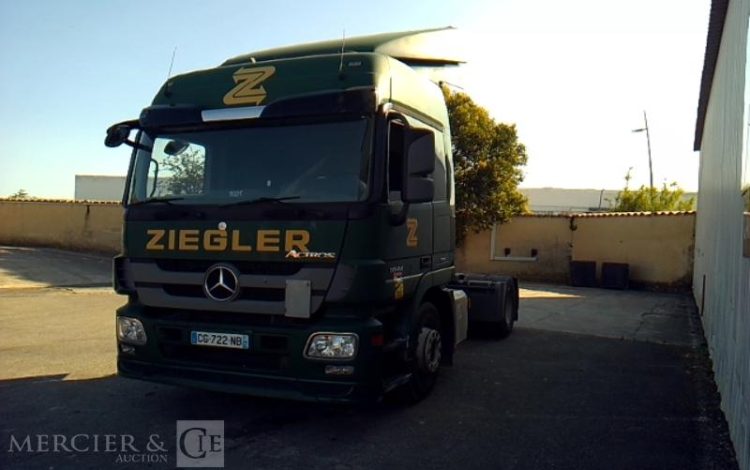 MERCEDES ACTROS 1844 – 4X2  – PTAC 19T  CG-722-NB