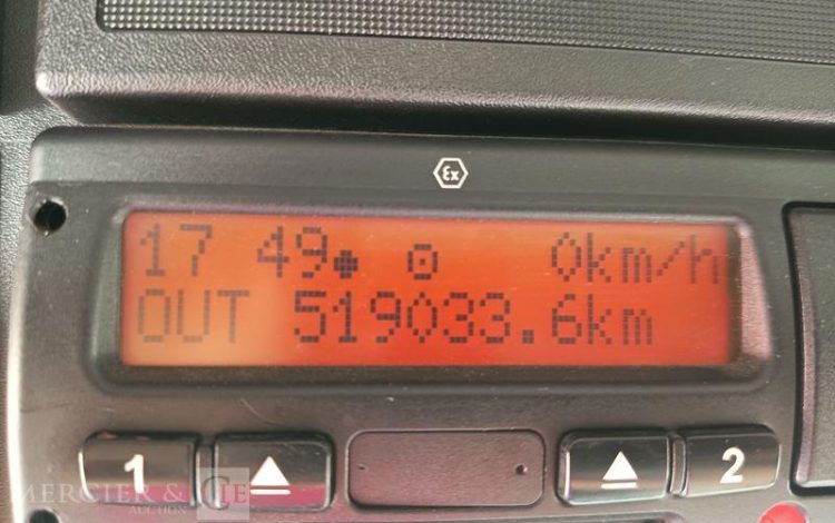 DAF LF55 AVEC HAYON BLANC CH-609-TV