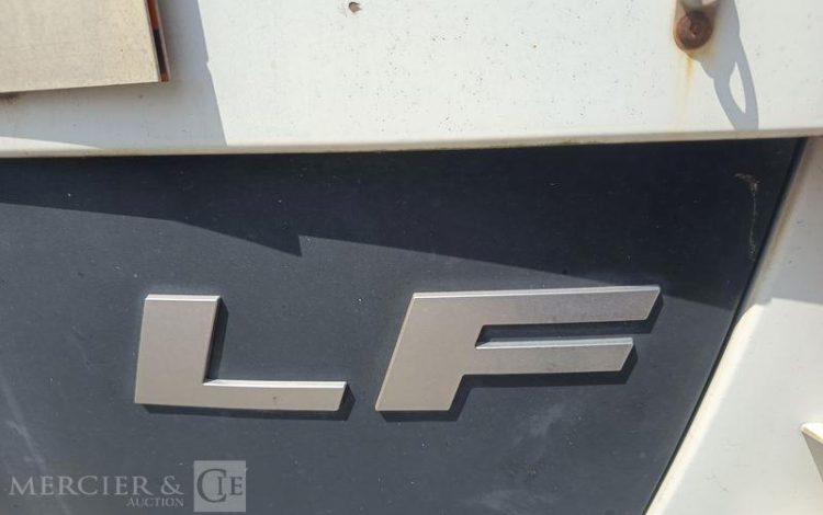 DAF LF45 AVEC HAYON  CH-945-BW
