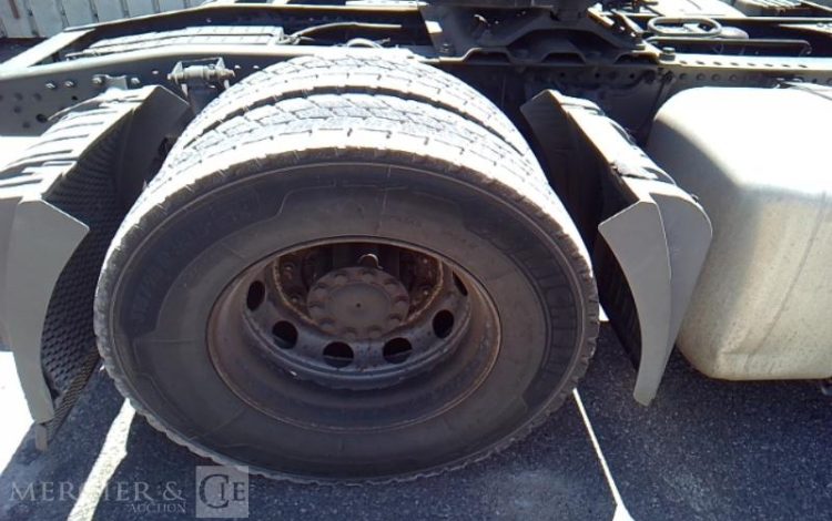 MERCEDES ACTROS 1844 – 4X2 – PTAC 17T990  CK-873-LQ