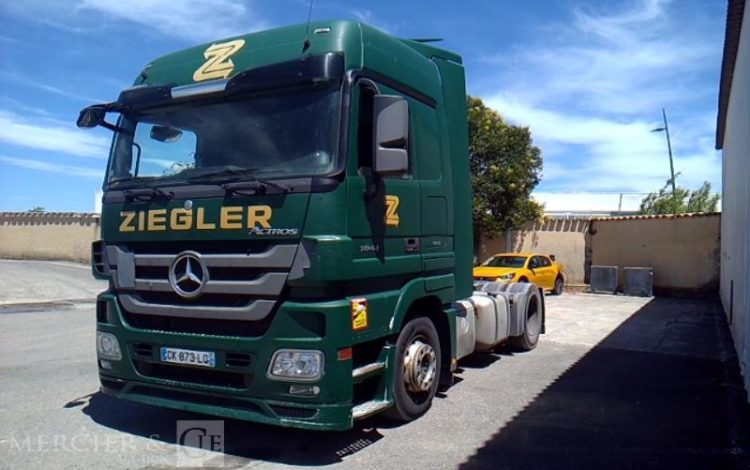 MERCEDES ACTROS 1844 – 4X2 – PTAC 17T990  CK-873-LQ