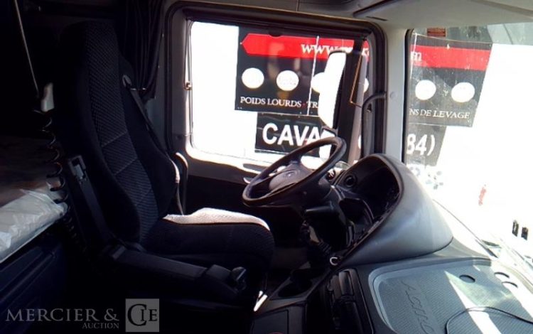MERCEDES ACTROS 1844 – 4X2 – PTAC 17T990  CK-873-LQ