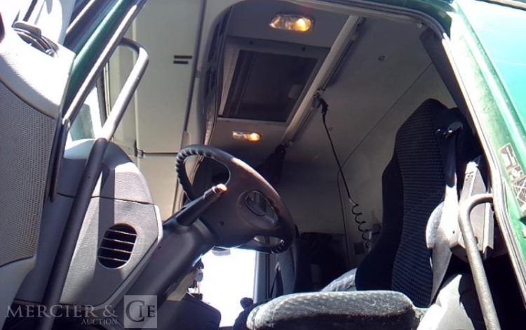 MERCEDES ACTROS 1844 – 4X2 – PTAC 17T990  CK-873-LQ