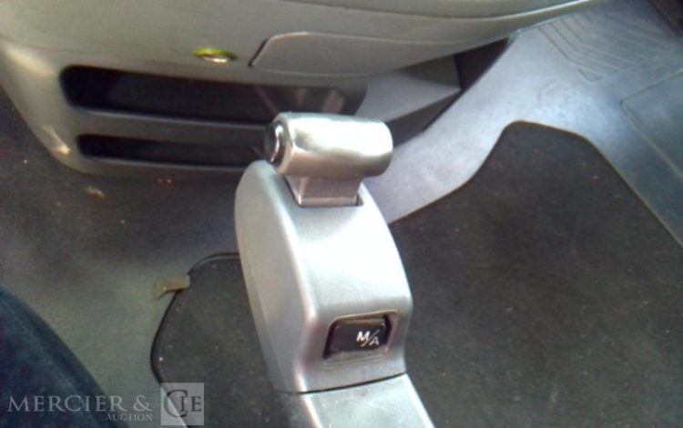 MERCEDES ACTROS 1844 – 4X2 – PTAC 17T990  CK-873-LQ