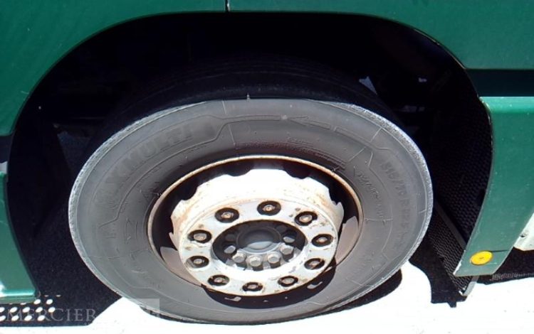 MERCEDES ACTROS 1844 – 4X2 – PTAC 17T990  CK-873-LQ