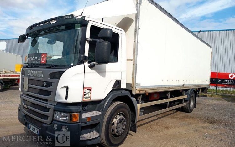 SCANIA PORTEUR P250 AVEC HAYON – PTAC : 19 TONNES – DIESEL – 482656 KMS – ANNEE 2014 BLANC DE-148-TN