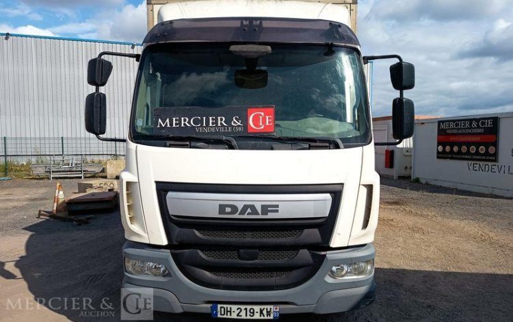 DAF LF 200 AVEC HAYON  DH-219-KW