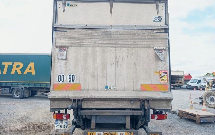 DAF LF 200 AVEC HAYON  DH-219-KW